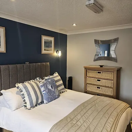 Salt On The Harbour Bed & Breakfast Bridlington Exterior photo