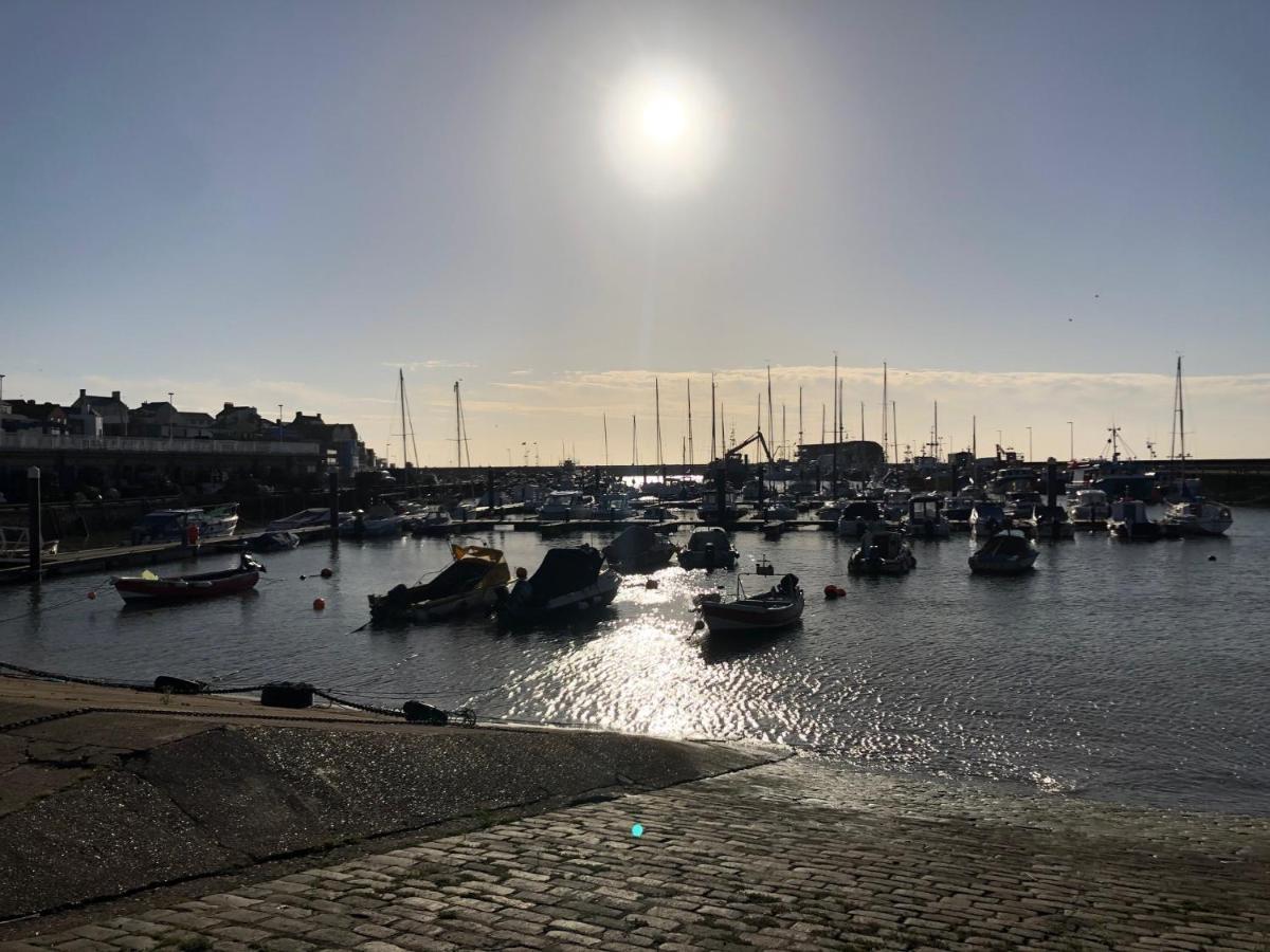 Salt On The Harbour * Bridlington